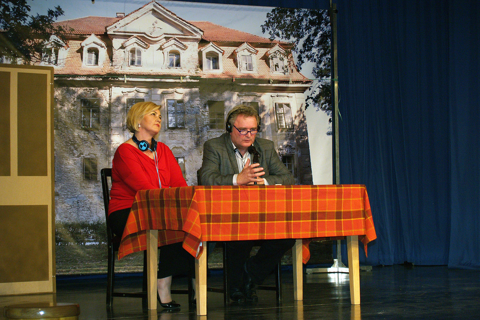 Sezona 2016/2017 Igra: Tone Partljič - Nacionalni interes